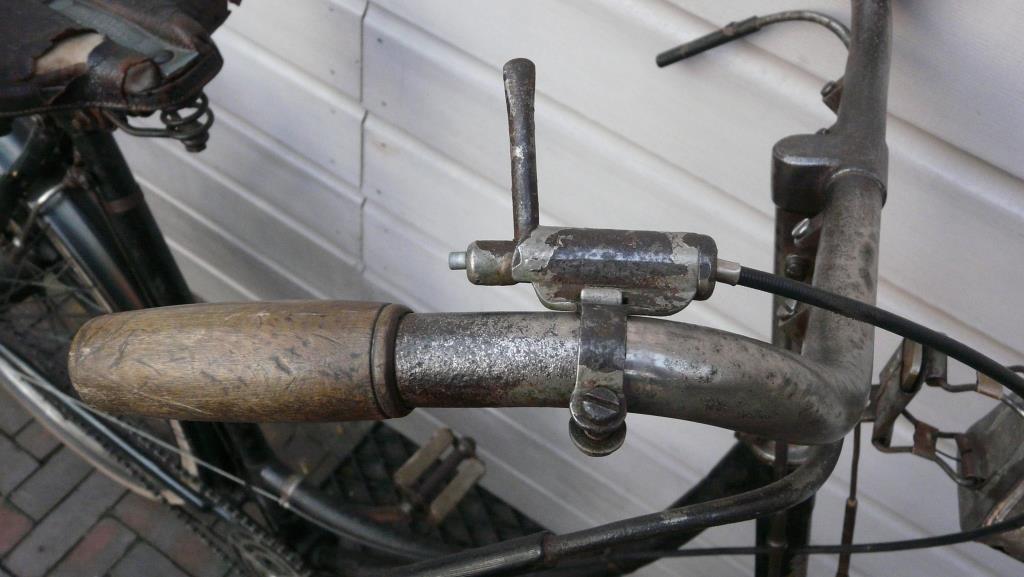 BD 55 1911 versteller.JPG