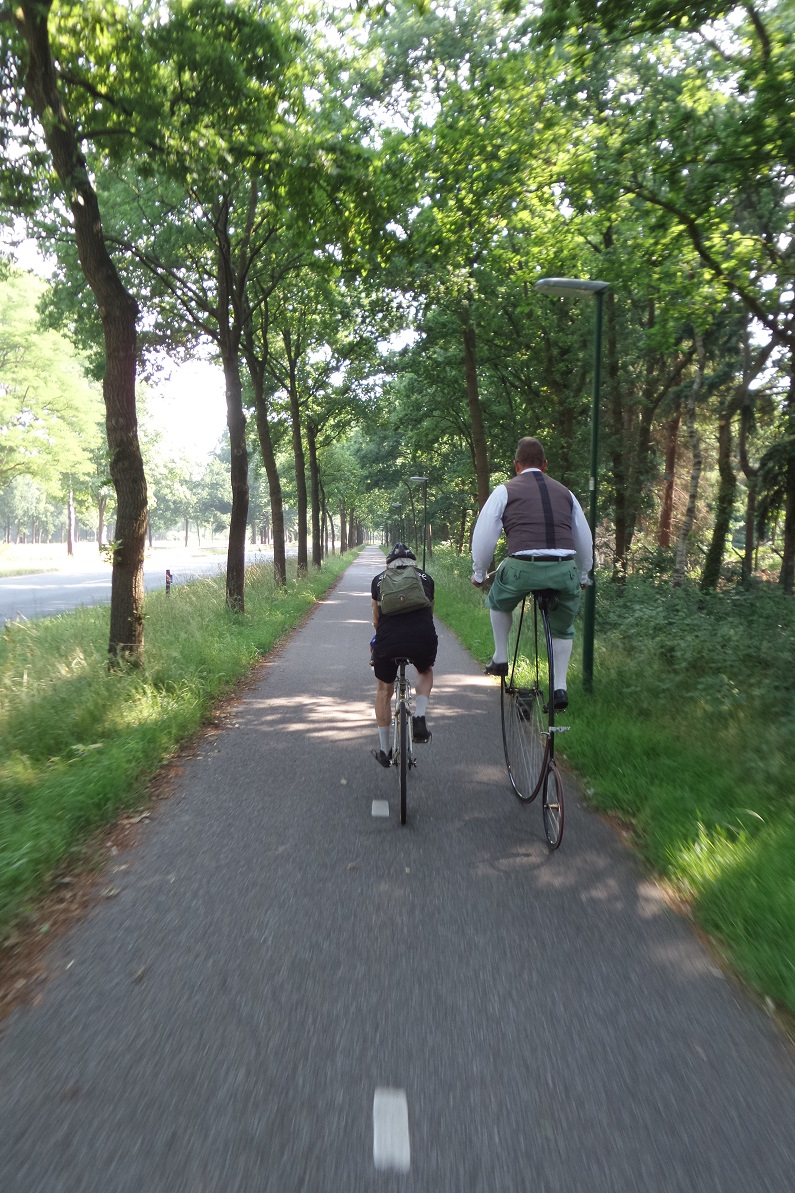ronde 2.jpg