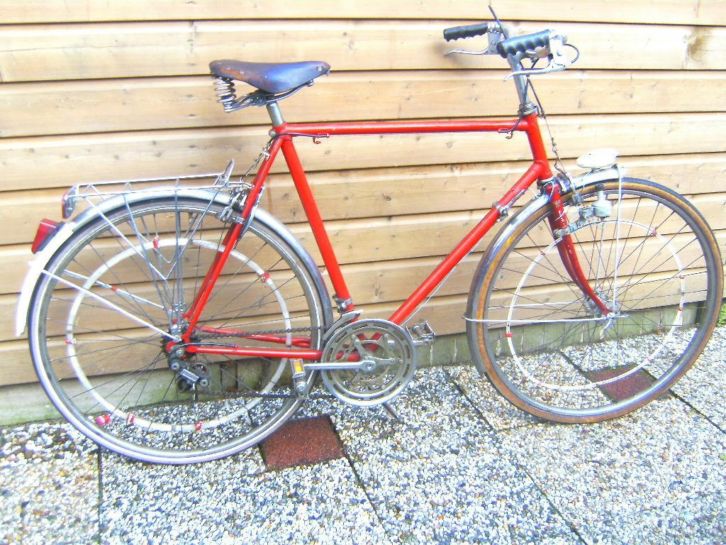 Dit is m:
