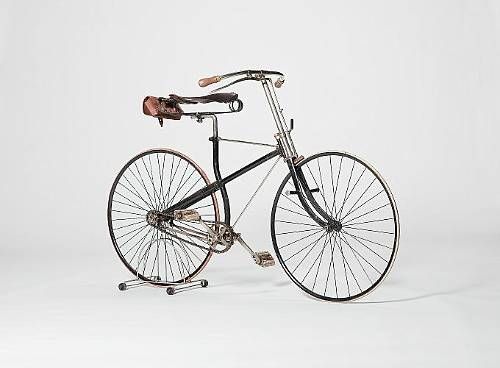 rudge_crossframe_bicyclette_c1899.jpg