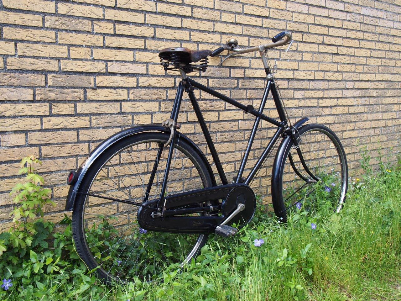 Raleigh 1928.jpg