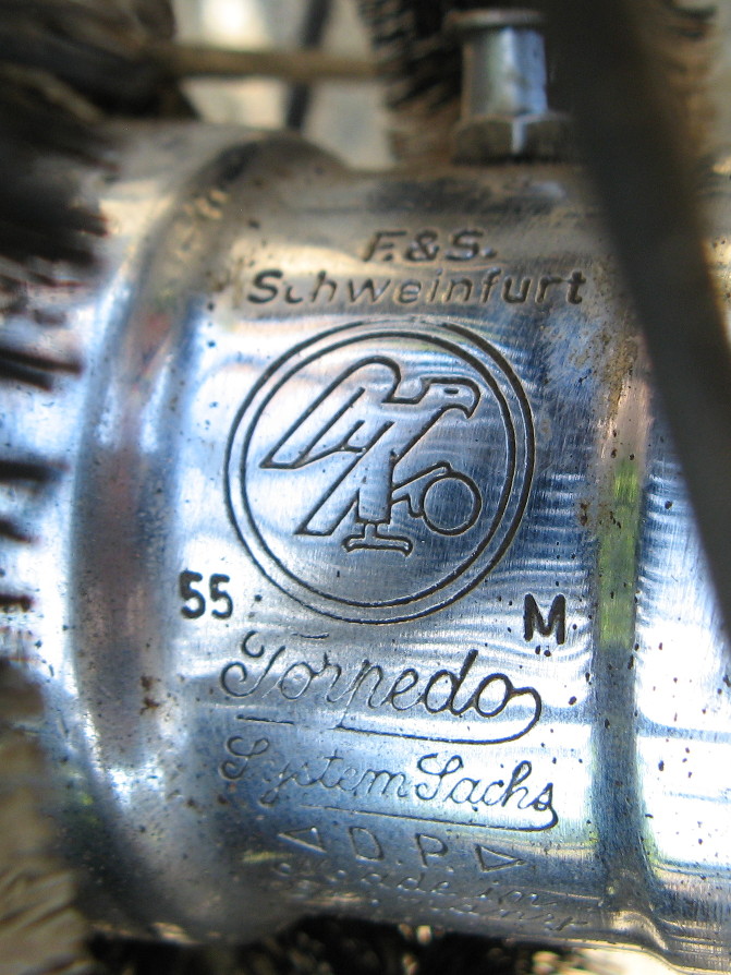 Een torpedo achternaaf uit 1955.