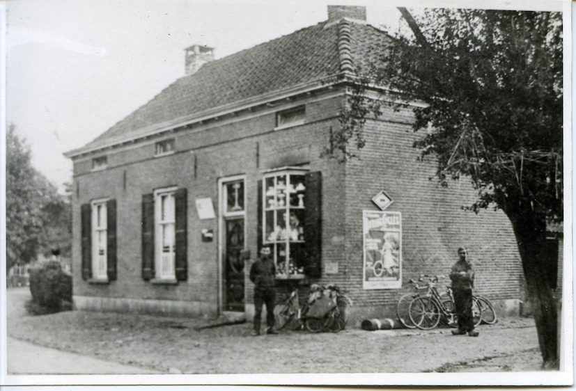 Foto oude winkel van Emsbroek Zutphenseweg.jpg