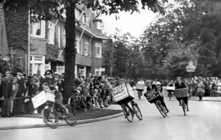 tour e.jpg