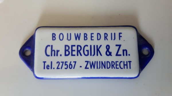 a0e77dcb-b708-4940-977c-c27bdfd5c0e5.jpg
