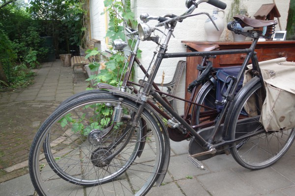 2019-07-14 18.26.36.jpg (340.93 KiB) 7724 keer bekeken locomotief en Simplex