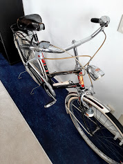 Gay Light 1958 front schuin.jpg