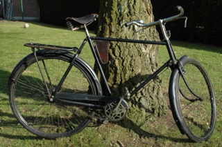 van welk jaar dateerd deze fiets