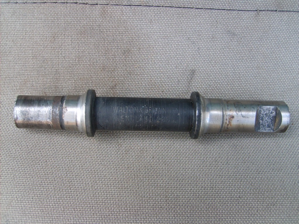Walton &amp; Brown Ltd England 285 trapas