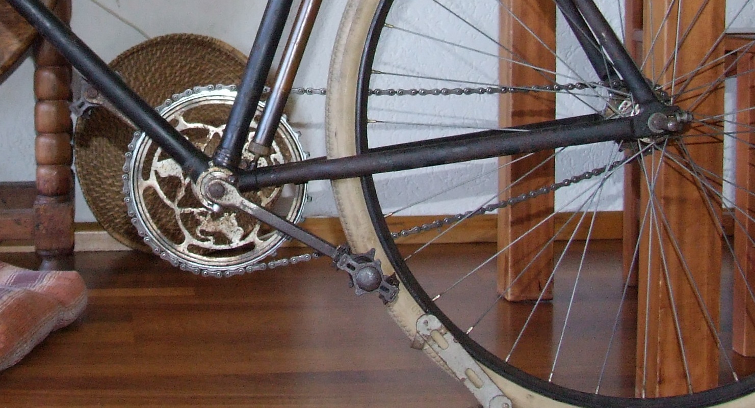 Peugeot 4.JPG