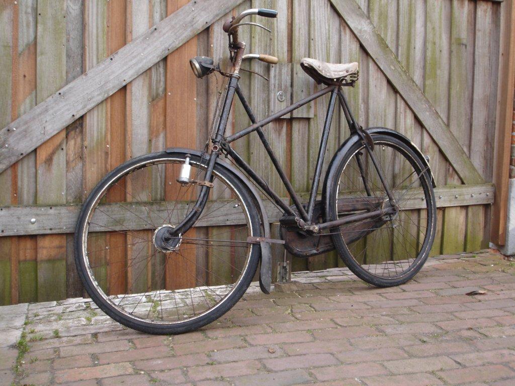 Raleigh X-frame 1928 1.jpg