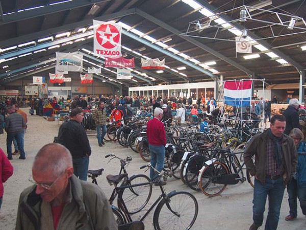 Fietsenbeurs Berlicum.jpg