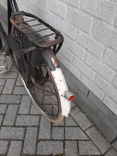 D60 achter.jpg