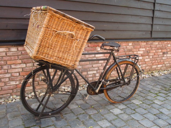 Westeinde 171, Hoekakk'n, Batavus transportfiets, WtC 2023 S.JPG