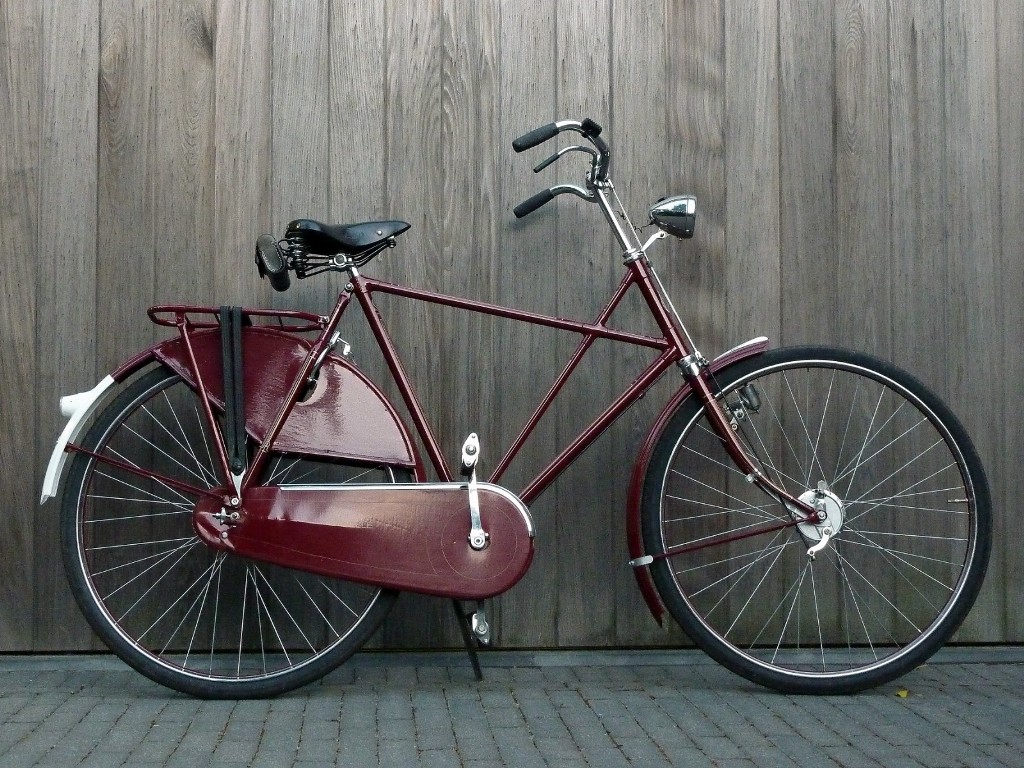 1957 Nr 8 kruisframe.jpg