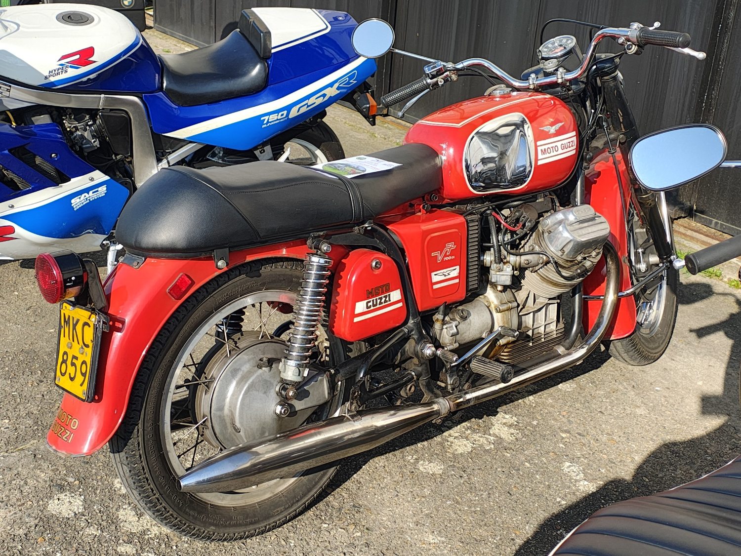 guzzi_2.jpg