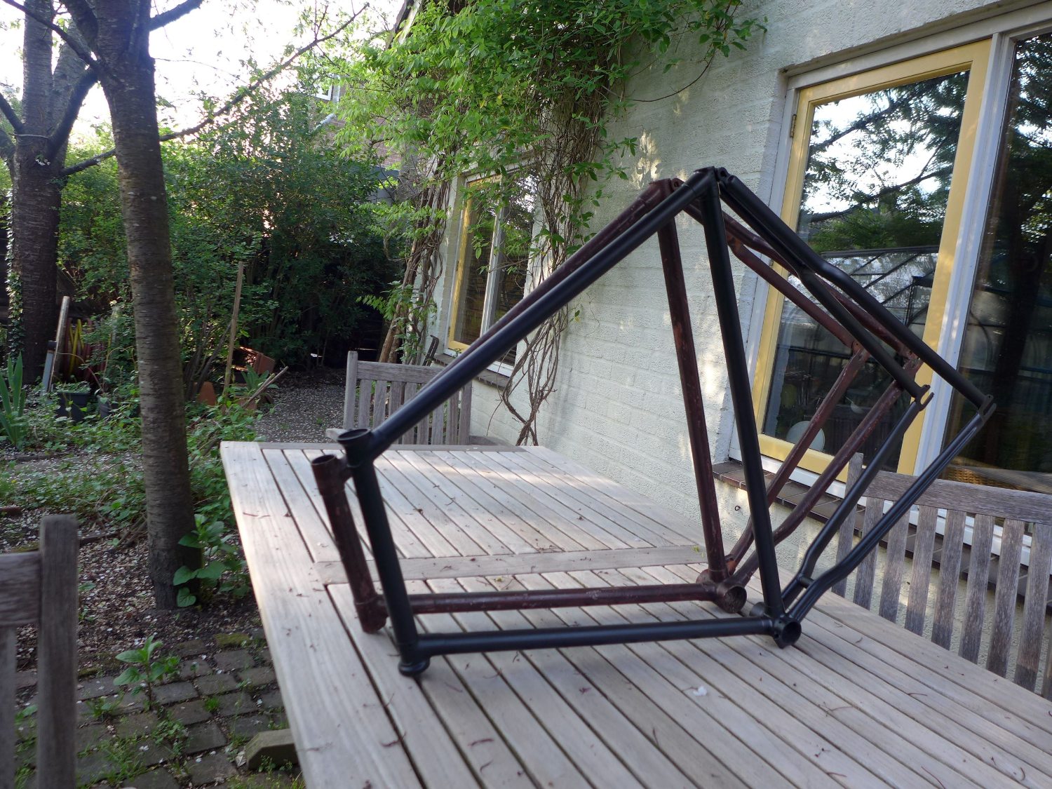 twee frames van 68cm