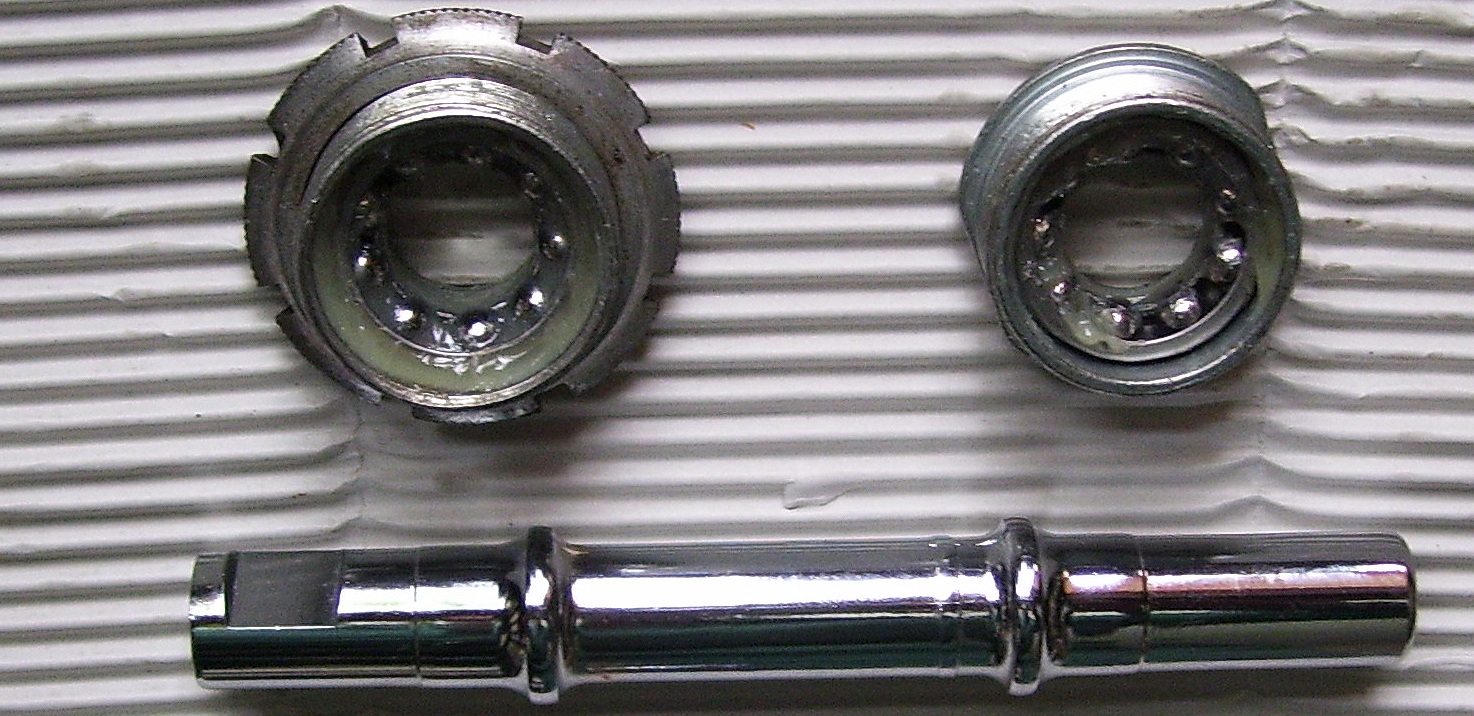 trapas en cups moderne fiets. .jpg