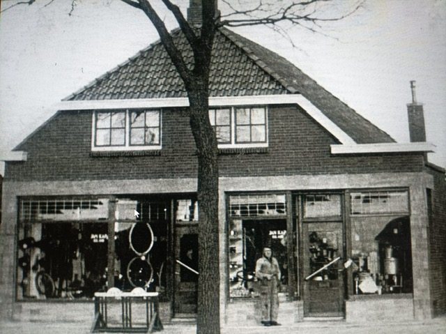 PHOTO-2025-12-11-19-41-31 (2).jpg