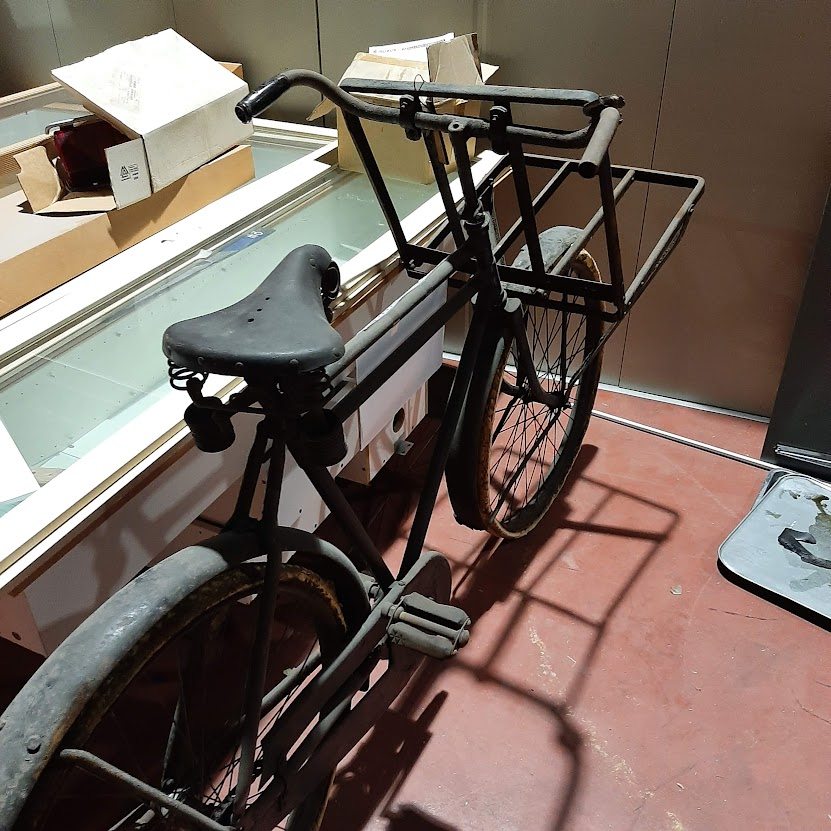 Transportfiets schuin.jpg