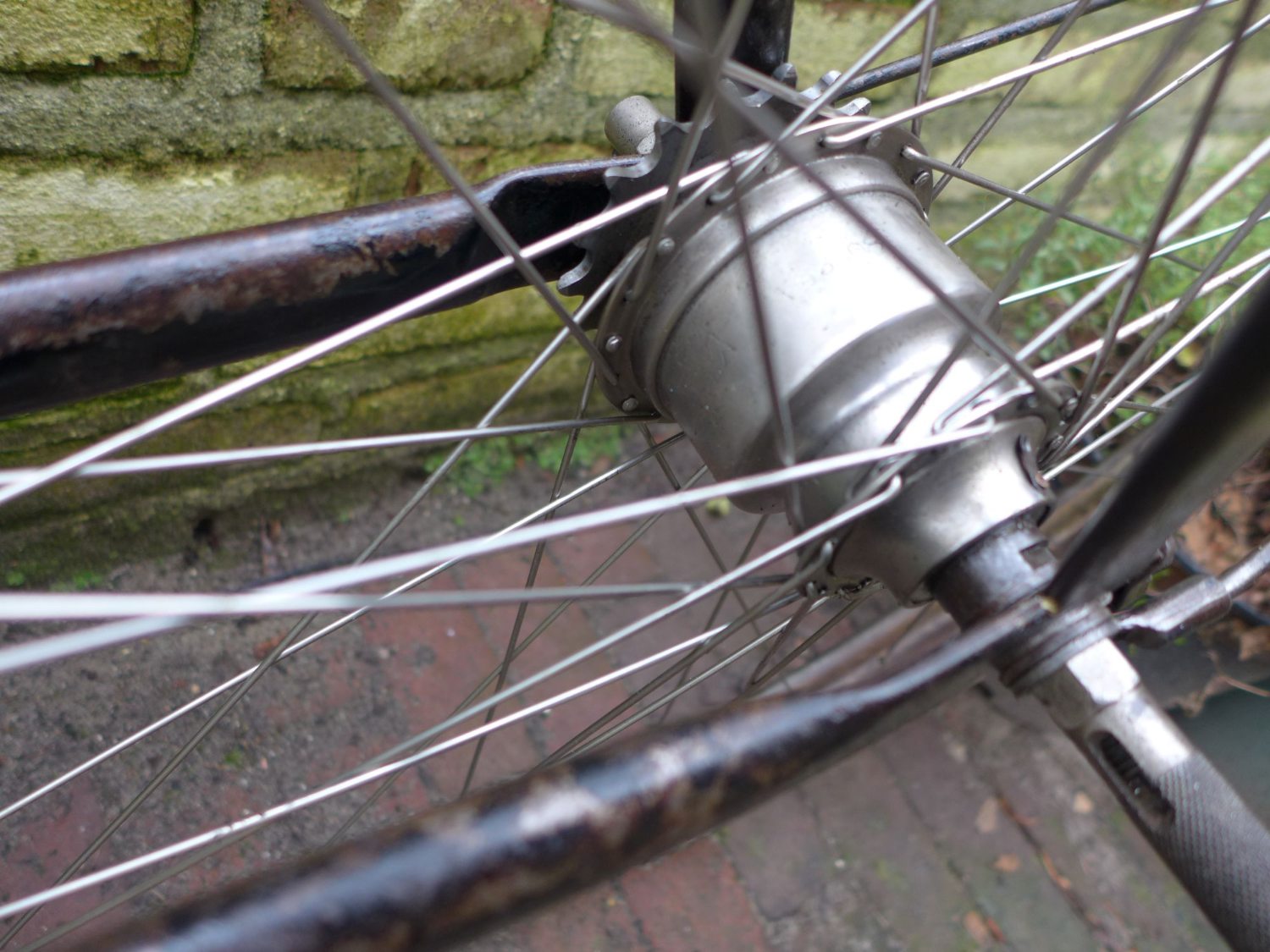 zie olie toegang buiten de kleine flens