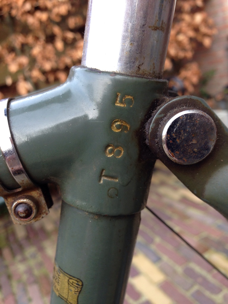 Framenummer T895