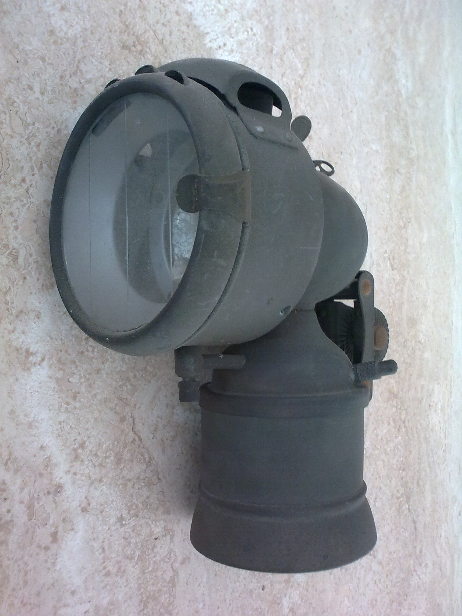 Afb7303.jpg