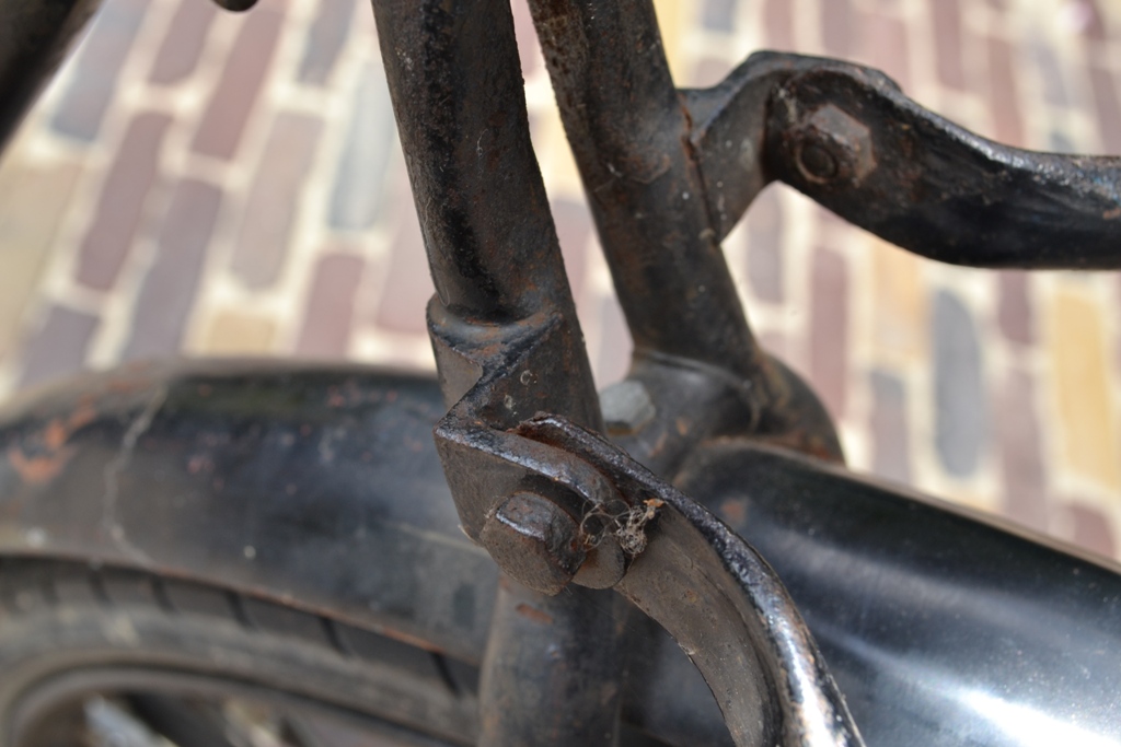 Gruno fiets herenrijwiel jaren 30 0105.JPG