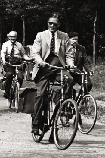Burgemeeser Van Arkel op Empo.png
