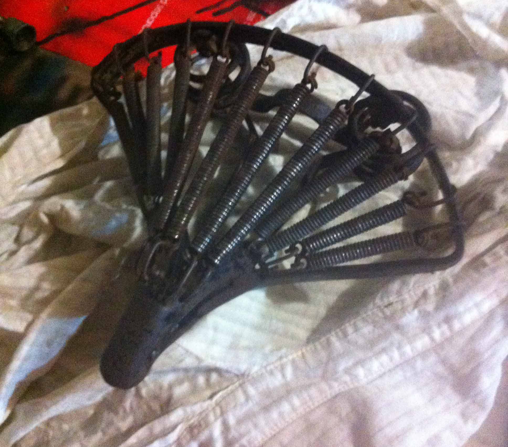 Saddle frame