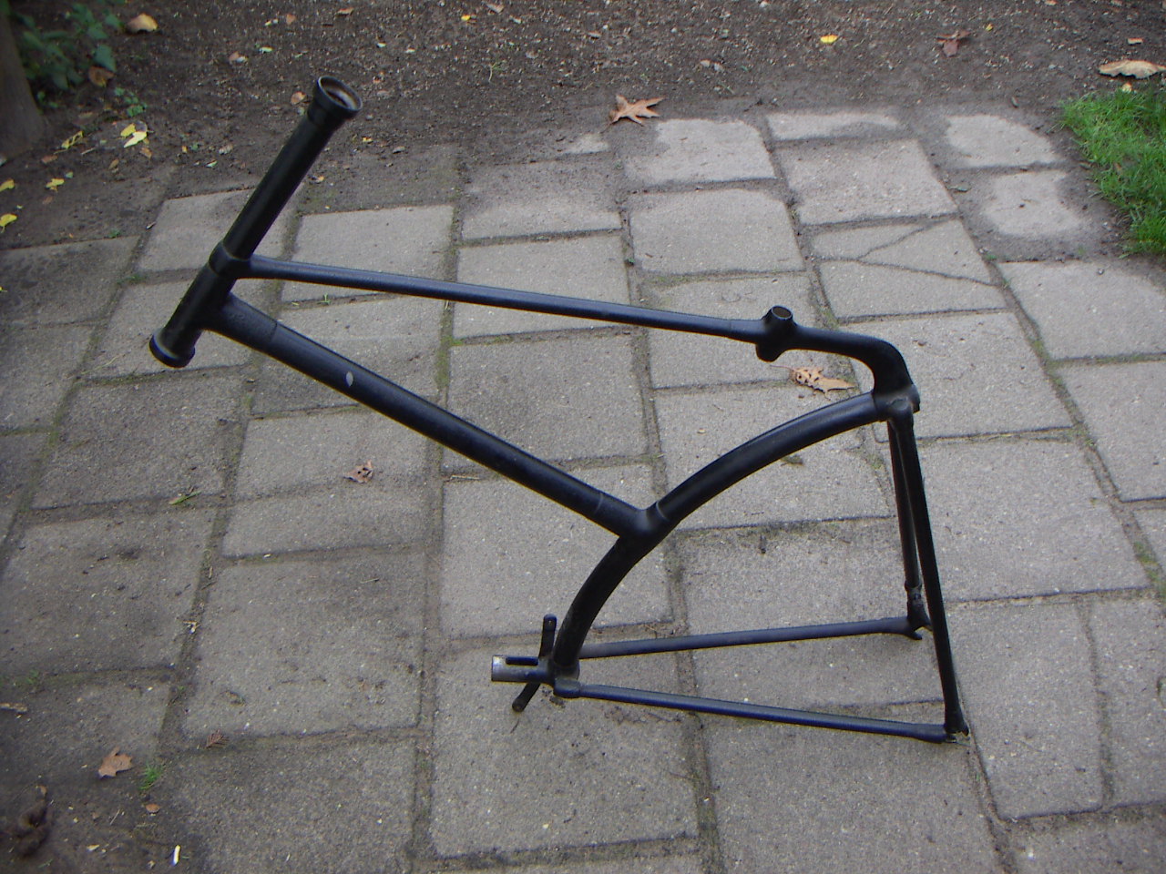 Kaal frame 1