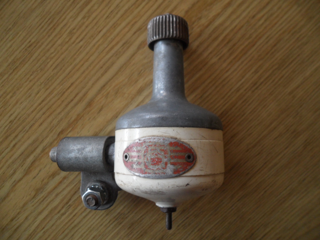dynamo 1960.JPG
